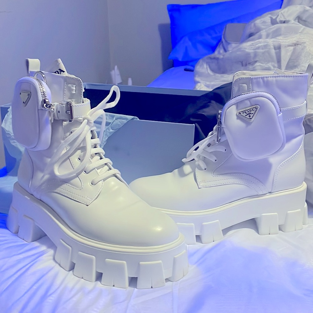 AUTHENTIC Women’s PRADA Monolith combat boots in white sz 39.5 EU